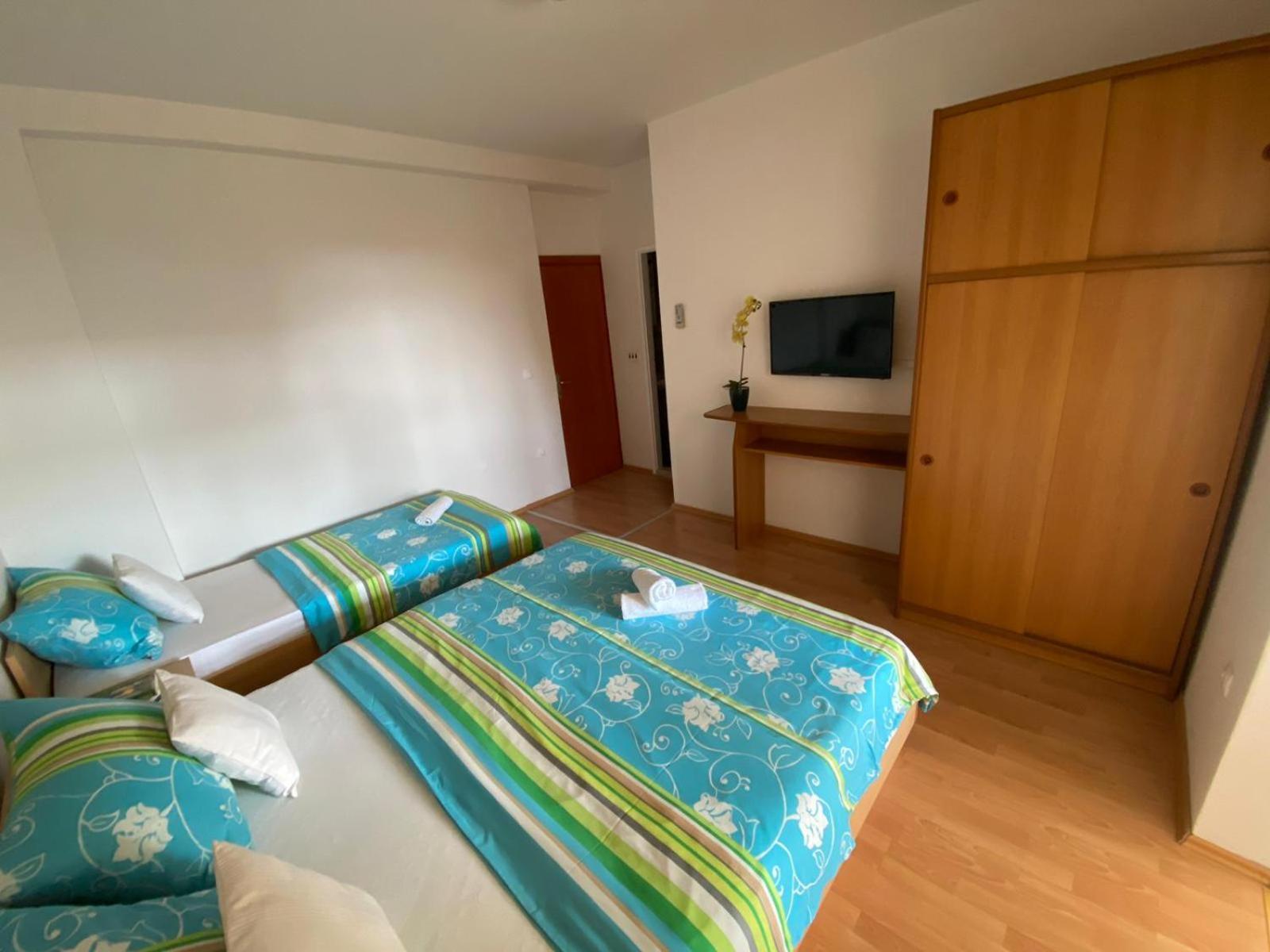 Apartments Kovac Makarska Quarto foto