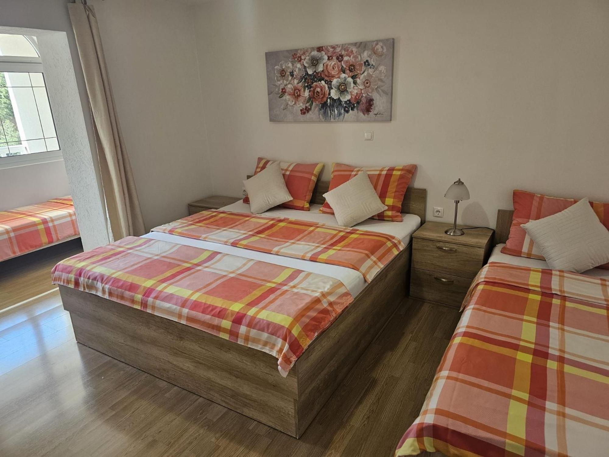 Apartments Kovac Makarska Quarto foto