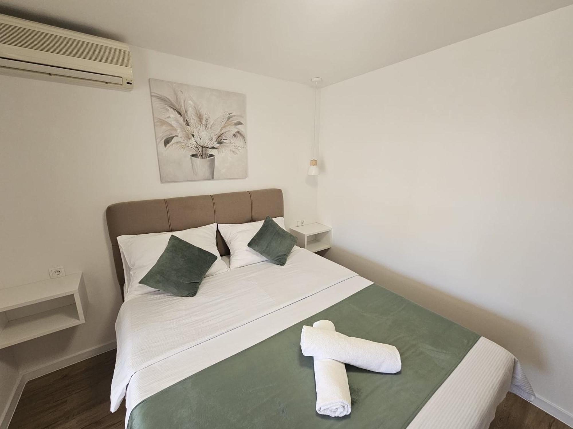 Apartments Kovac Makarska Quarto foto