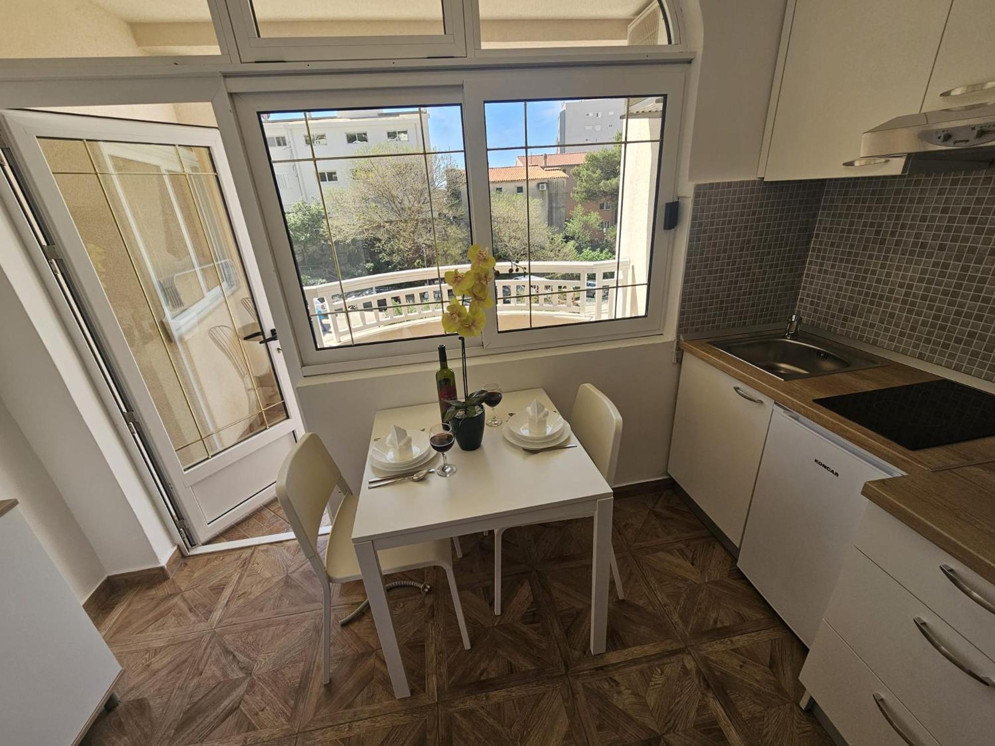 Apartments Kovac Makarska Quarto foto